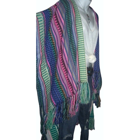 America & Beyond Poncho Blanket Southwestern Bohemian Shawl Cardi Duster Boho M - Picture 3 of 13